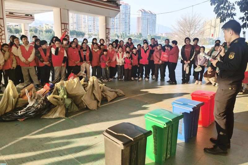 莆田仙游垃圾分类不打烊蜚山兰水新时尚